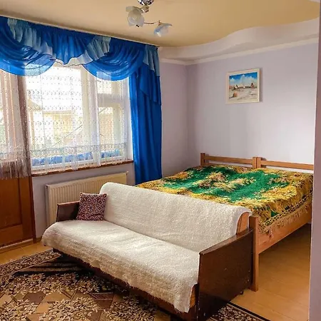 Domashnya Saduba Inn